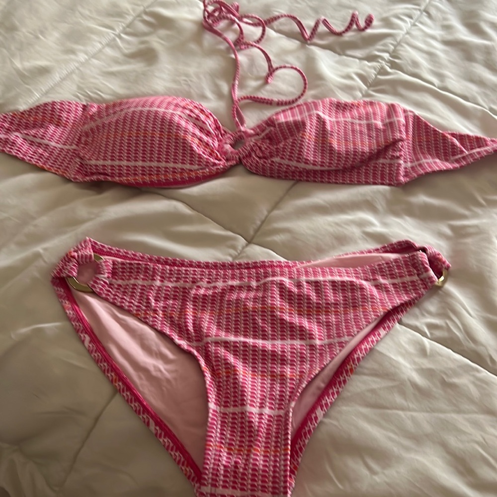 Vineyard vines like new pink white bikini
